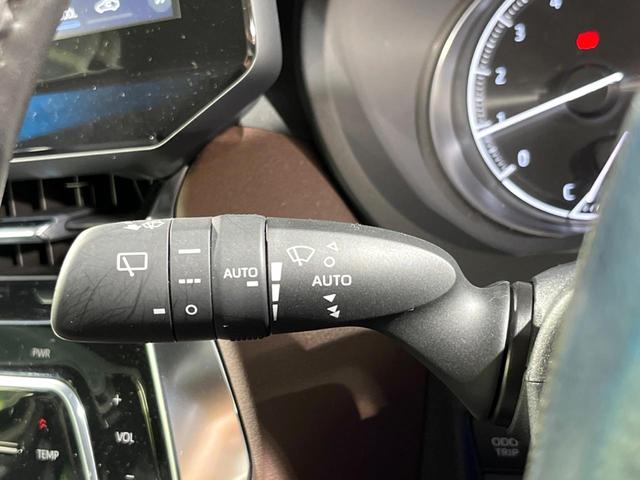 ハリアー Ｚ　全周囲カメラ　ＪＢＬサウンド　衝突被害軽減システム　禁煙車　電動リアゲート　ハーフレザーシート　コーナーセンサー　スマートキー　ＬＥＤヘッド　ＥＴＣ２．０　純正１９インチアルミ　オートハイビーム（30枚目）