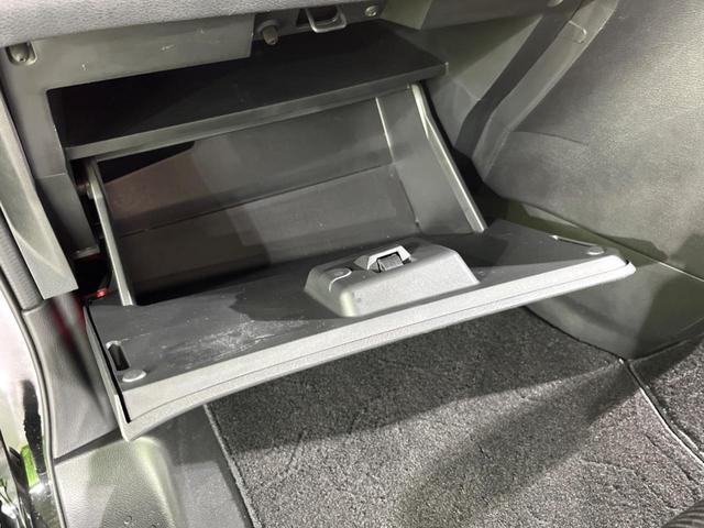 セレナ ハイウェイスター　プロパイロットエディション　両側電動ドア　純正ＳＤナビ　後席モニター　バックカメラ　衝突被害軽減システム　ドラレコ　コーナーセンサー　スマートキー　ＬＥＤヘッド　ビルトインＥＴＣ　純正１６インチアルミ　車線逸脱警報（22枚目）