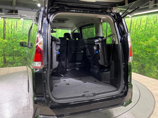 セレナ ハイウェイスター　プロパイロットエディション　両側電動ドア　純正ＳＤナビ　後席モニター　バックカメラ　衝突被害軽減システム　ドラレコ　コーナーセンサー　スマートキー　ＬＥＤヘッド　ビルトインＥＴＣ　純正１６インチアルミ　車線逸脱警報（45枚目）