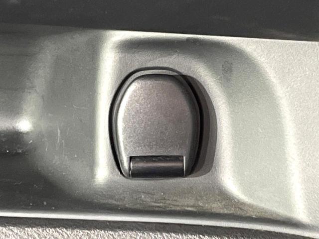 セレナ ハイウェイスター　Ｖセレクション　両側電動ドア　純正ＳＤナビ　後席モニター　バックカメラ　衝突被害軽減システム　ドラレコ　スマートキー　ＬＥＤヘッド　ビルトインＥＴＣ　クルコン　純正１６インチアルミ　車線逸脱警報　オートライト（23枚目）