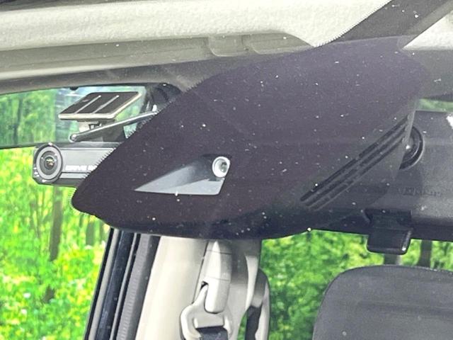 セレナ ハイウェイスター　Ｖセレクション　両側電動ドア　純正ＳＤナビ　後席モニター　バックカメラ　衝突被害軽減システム　ドラレコ　スマートキー　ＬＥＤヘッド　ビルトインＥＴＣ　クルコン　純正１６インチアルミ　車線逸脱警報　オートライト（24枚目）