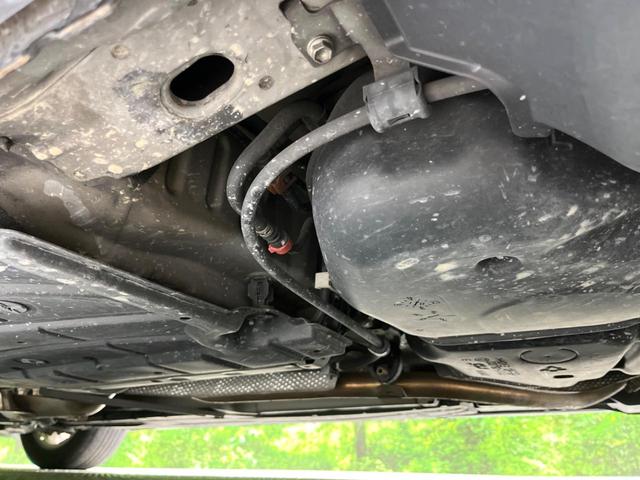 プリウス Sツーリングセレクション バックカメラ スマートキー LEDヘッド ビルトインETC オートライト オートエアコン Bluetooth CD DVD再生 フルセグ(18枚目)