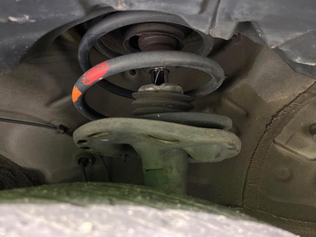 プリウス Sツーリングセレクション バックカメラ スマートキー LEDヘッド ビルトインETC オートライト オートエアコン Bluetooth CD DVD再生 フルセグ(19枚目)