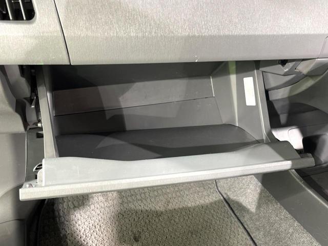 プリウス Sツーリングセレクション バックカメラ スマートキー LEDヘッド ビルトインETC オートライト オートエアコン Bluetooth CD DVD再生 フルセグ(20枚目)