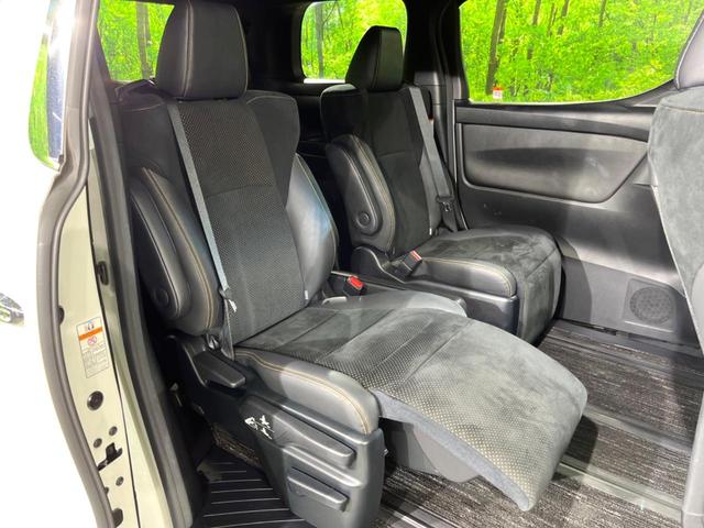 アルファード 2.5S タイプゴールド フリップダウンモニター ナビ機能付きディスプレイオーディオ バックカメラ 両側パワースライドドア レーダークルーズコントロール リアオートエアコン スマートキー ドライブレコーダー ETC(9枚目)