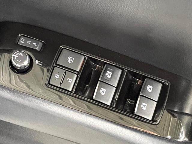 アルファード 2.5S タイプゴールド フリップダウンモニター ナビ機能付きディスプレイオーディオ バックカメラ 両側パワースライドドア レーダークルーズコントロール リアオートエアコン スマートキー ドライブレコーダー ETC(41枚目)