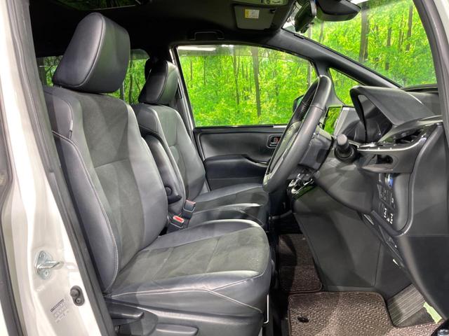 ノア ハイブリッドSi ダブルバイビーII 両側電動ドア SDナビ 後席モニター バックカメラ 衝突被害軽減システム 禁煙車 ハーフレザーシート ドラレコ コーナーセンサー スマートキー LEDヘッド ビルトインETC クルコン(8枚目)