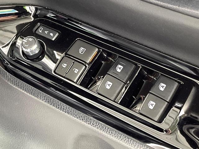 ノア ハイブリッドSi ダブルバイビーII 両側電動ドア SDナビ 後席モニター バックカメラ 衝突被害軽減システム 禁煙車 ハーフレザーシート ドラレコ コーナーセンサー スマートキー LEDヘッド ビルトインETC クルコン(31枚目)