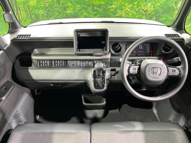 Ｎ－ＢＯＸカスタム ベースグレード　届出済未使用車　電動スライドドア　衝突被害軽減システム　レーダークルーズ　コーナーセンサー　スマートキー　ＬＥＤヘッド　純正１４インチアルミ　オートハイビーム　車線逸脱警報　オートライト（2枚目）