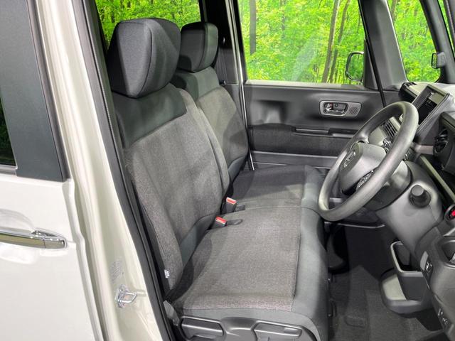 Ｎ－ＢＯＸカスタム ベースグレード　届出済未使用車　電動スライドドア　衝突被害軽減システム　レーダークルーズ　コーナーセンサー　スマートキー　ＬＥＤヘッド　純正１４インチアルミ　オートハイビーム　車線逸脱警報　オートライト（8枚目）