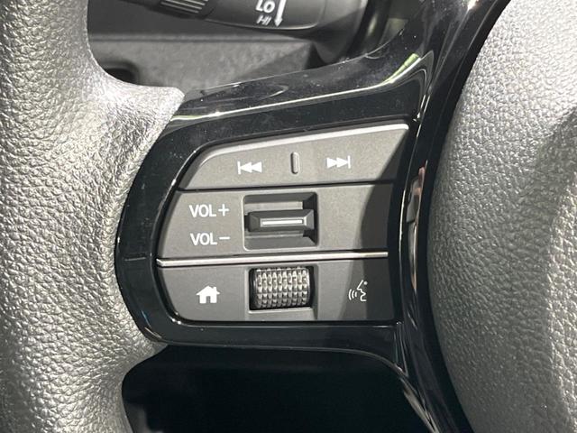 Ｎ－ＢＯＸカスタム ベースグレード　届出済未使用車　電動スライドドア　衝突被害軽減システム　レーダークルーズ　コーナーセンサー　スマートキー　ＬＥＤヘッド　純正１４インチアルミ　オートハイビーム　車線逸脱警報　オートライト（26枚目）