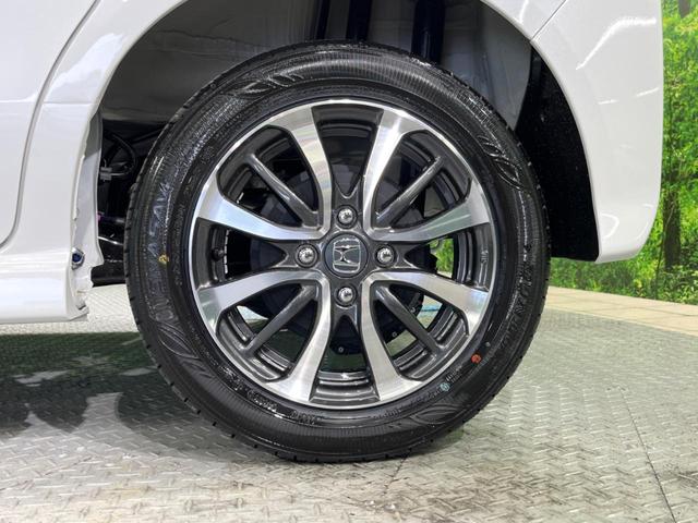 Ｎ－ＢＯＸカスタム ベースグレード　届出済未使用車　電動スライドドア　衝突被害軽減システム　レーダークルーズ　コーナーセンサー　スマートキー　ＬＥＤヘッド　純正１４インチアルミ　オートハイビーム　車線逸脱警報　オートライト（47枚目）