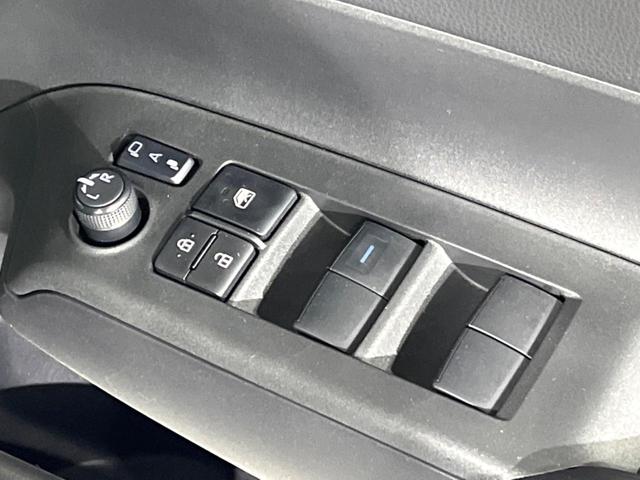 アクア Ｘ　純正ＳＤナビ　バックカメラ　１００Ｖ電源　プリクラッシュセーフティ　レーダークルーズ　禁煙車　ドラレコ　コーナーセンサー　スマートキー　ＬＥＤヘッド　ＥＴＣ２．０　オートハイビーム　車線逸脱警報（23枚目）