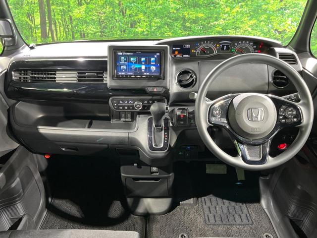 Ｎ－ＢＯＸカスタム Ｌ　両側電動ドア　ＳＤナビ　バックカメラ　衝突被害軽減システム　レーダークルーズ　禁煙車　ドラレコ　コーナーセンサー　スマートキー　ＬＥＤヘッド　ビルトインＥＴＣ　純正１４インチアルミ　車線逸脱警報（2枚目）