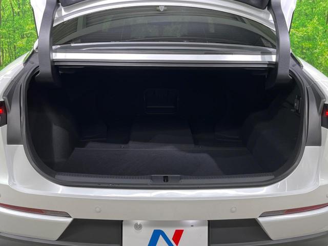 クラウンクロスオーバー Gアドバンスド・レザーパッケージ 4WD 純正12.3インチナビ バックカメラ 衝突被害軽減システム レーダークルーズ 禁煙車 電動リアゲート レザーシート 前席シートエアコン ドラレコ コーナーセンサー スマートキー LEDヘッド(10枚目)