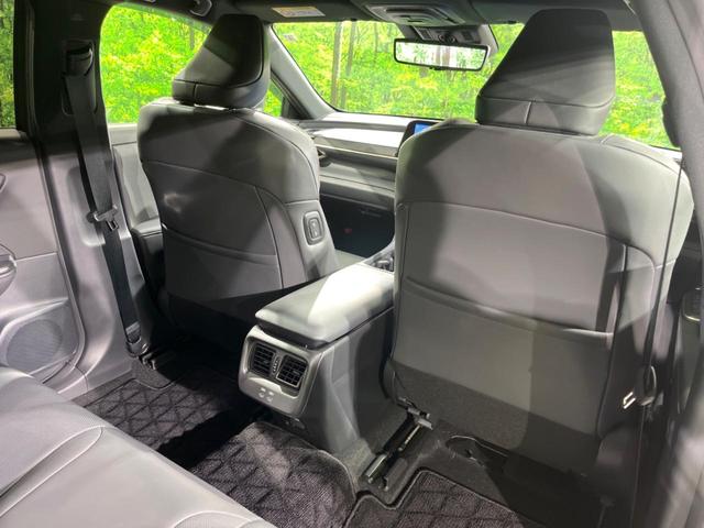 クラウンクロスオーバー Gアドバンスド・レザーパッケージ 4WD 純正12.3インチナビ バックカメラ 衝突被害軽減システム レーダークルーズ 禁煙車 電動リアゲート レザーシート 前席シートエアコン ドラレコ コーナーセンサー スマートキー LEDヘッド(41枚目)