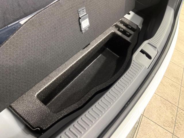 クラウンクロスオーバー Gアドバンスド・レザーパッケージ 4WD 純正12.3インチナビ バックカメラ 衝突被害軽減システム レーダークルーズ 禁煙車 電動リアゲート レザーシート 前席シートエアコン ドラレコ コーナーセンサー スマートキー LEDヘッド(44枚目)