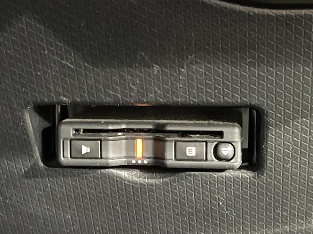 タント カスタムＸ　純正９型ナビ　両側電動ドア　全周囲カメラ　衝突被害軽減システム　禁煙車　ドラレコ　ＬＥＤヘッド　ビルトインＥＴＣ　純正１４インチアルミ　オートライト　オートエアコン　Ｂｌｕｅｔｏｏｔｈ（31枚目）