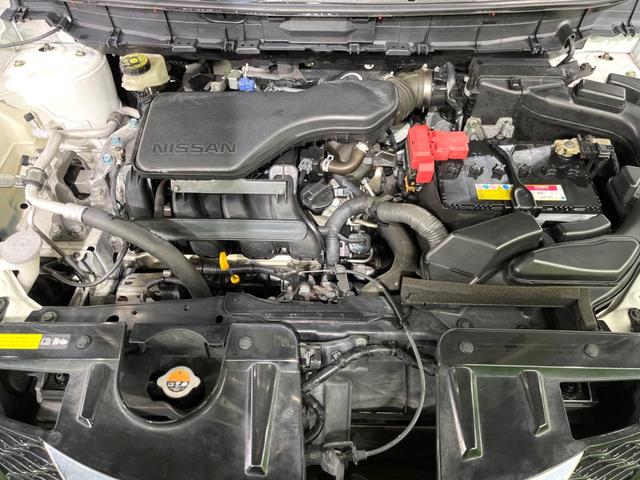 エクストレイル ２０Ｘ　エマージェンシーブレーキパッケージ　純正ＳＤナビ　全周囲カメラ　衝突被害軽減システム　電動リアゲート　ハーフレザーシート　ドラレコ　コーナーセンサー　スマートキー　ＬＥＤヘッド　ビルトインＥＴＣ　クルコン　純正１７インチアルミ（18枚目）