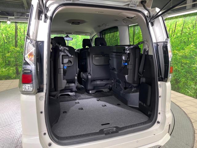 セレナ ｅ－パワー　ハイウェイスターＶ　ＢＩＧ－Ｘ１１型ナビ　両側電動ドア　全周囲カメラ　衝突被害軽減システム　レーダークルーズ　ドラレコ　コーナーセンサー　スマートキー　ＬＥＤヘッド　ＥＴＣ　純正１５インチアルミ　オートハイビーム（52枚目）