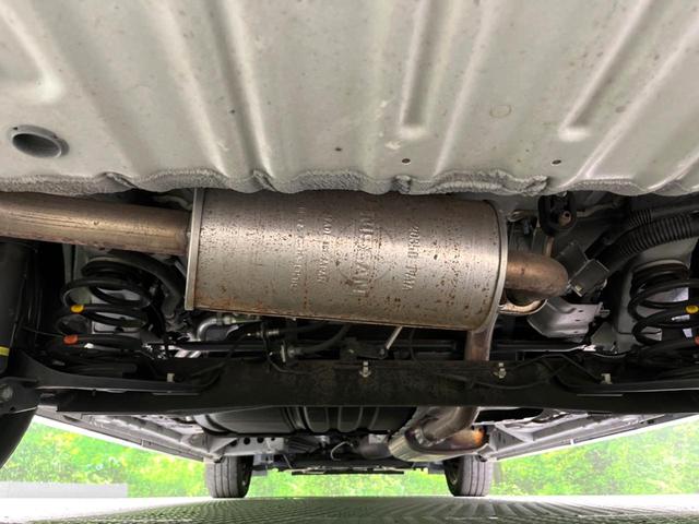 セレナ ハイウェイスター　ＶセレクションＩＩ　両側電動ドア　純正ＳＤナビ　後席モニター　全周囲カメラ　衝突被害軽減システム　禁煙車　コーナーセンサー　スマートキー　ＬＥＤヘッド　ビルトインＥＴＣ　クルコン　純正１６インチアルミ　オートライト（20枚目）