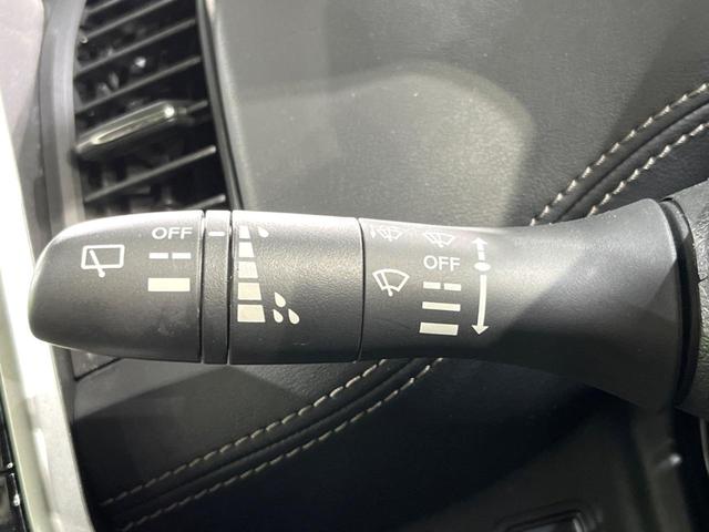 セレナ ハイウェイスター　ＶセレクションＩＩ　両側電動ドア　純正ＳＤナビ　後席モニター　全周囲カメラ　衝突被害軽減システム　禁煙車　コーナーセンサー　スマートキー　ＬＥＤヘッド　ビルトインＥＴＣ　クルコン　純正１６インチアルミ　オートライト（30枚目）