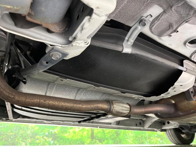 セレナ ハイウェイスター　ＶセレクションＩＩ　両側電動ドア　純正ＳＤナビ　後席モニター　全周囲カメラ　衝突被害軽減システム　禁煙車　コーナーセンサー　スマートキー　ＬＥＤヘッド　ビルトインＥＴＣ　クルコン　純正１６インチアルミ　オートライト（45枚目）