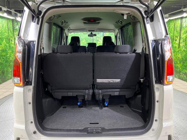 セレナ ハイウェイスター　ＶセレクションＩＩ　両側電動ドア　純正ＳＤナビ　後席モニター　全周囲カメラ　衝突被害軽減システム　禁煙車　コーナーセンサー　スマートキー　ＬＥＤヘッド　ビルトインＥＴＣ　クルコン　純正１６インチアルミ　オートライト（47枚目）