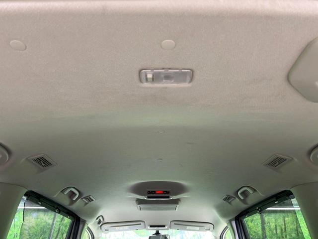 セレナ ハイウェイスター　ＶセレクションＩＩ　両側電動ドア　純正ＳＤナビ　後席モニター　全周囲カメラ　衝突被害軽減システム　禁煙車　コーナーセンサー　スマートキー　ＬＥＤヘッド　ビルトインＥＴＣ　クルコン　純正１６インチアルミ　オートライト（49枚目）