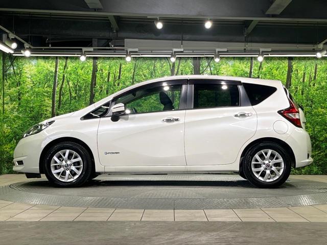 ノート e-パワー X 純正SDナビ 全周囲カメラ 衝突被害軽減システム 禁煙車 ドラレコ コーナーセンサー スマートキー LEDヘッド ETC 純正15インチアルミ 車線逸脱警報 オートライト オートエアコン(45枚目)