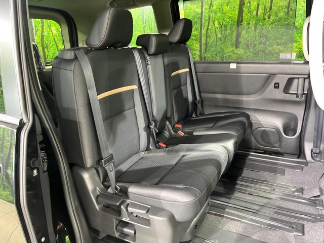 セレナ e-パワー ハイウェイスターV 登録済未使用車 両側電動ドア 全周囲カメラ 衝突被害軽減システム レーダークルーズ コーナーセンサー スマートキー LEDヘッド ビルトインETC 純正16インチアルミ オートハイビーム(9枚目)