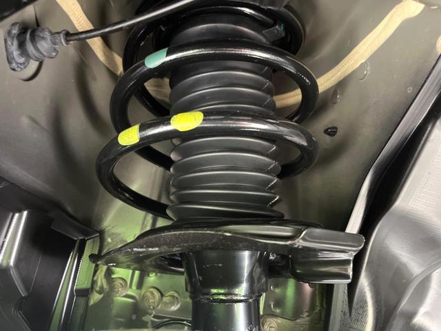 セレナ e-パワー ハイウェイスターV 登録済未使用車 両側電動ドア 全周囲カメラ 衝突被害軽減システム レーダークルーズ コーナーセンサー スマートキー LEDヘッド ビルトインETC 純正16インチアルミ オートハイビーム(21枚目)