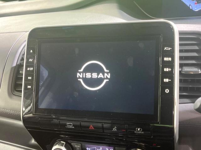セレナ ｅ－パワー　ハイウェイスターＶ　両側電動ドア　純正ＳＤナビ　後席モニター　全周囲カメラ　衝突被害軽減システム　レーダークルーズ　禁煙車　ドラレコ　コーナーセンサー　スマートキー　ＬＥＤヘッド　ビルトインＥＴＣ　車線逸脱警報（3枚目）