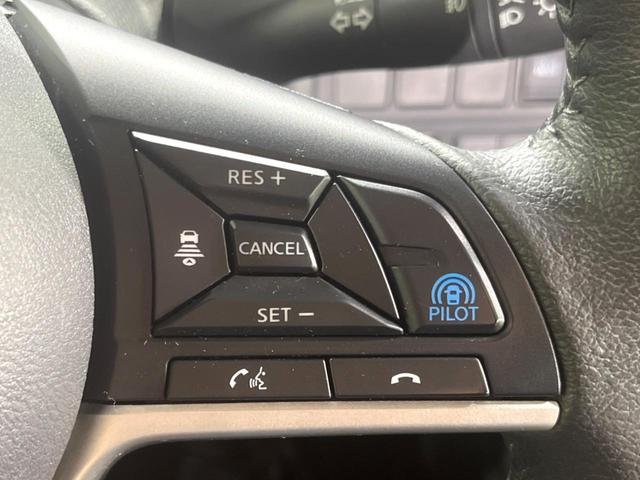 セレナ ｅ－パワー　ハイウェイスターＶ　両側電動ドア　純正ＳＤナビ　後席モニター　全周囲カメラ　衝突被害軽減システム　レーダークルーズ　禁煙車　ドラレコ　コーナーセンサー　スマートキー　ＬＥＤヘッド　ビルトインＥＴＣ　車線逸脱警報（4枚目）