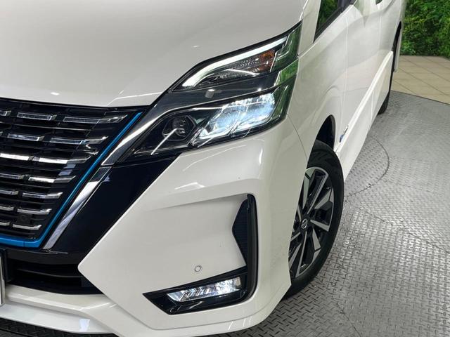 セレナ ｅ－パワー　ハイウェイスターＶ　両側電動ドア　純正ＳＤナビ　後席モニター　全周囲カメラ　衝突被害軽減システム　レーダークルーズ　禁煙車　ドラレコ　コーナーセンサー　スマートキー　ＬＥＤヘッド　ビルトインＥＴＣ　車線逸脱警報（14枚目）