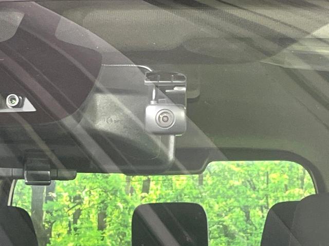 セレナ ｅ－パワー　ハイウェイスターＶ　両側電動ドア　純正ＳＤナビ　後席モニター　全周囲カメラ　衝突被害軽減システム　レーダークルーズ　禁煙車　ドラレコ　コーナーセンサー　スマートキー　ＬＥＤヘッド　ビルトインＥＴＣ　車線逸脱警報（25枚目）