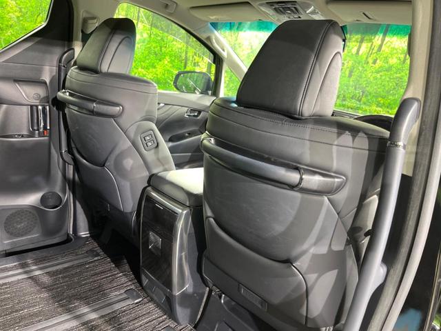 アルファード 2.5S Cパッケージ 両側電動ドア 後席モニター バックカメラ 衝突被害軽減システム レーダークルーズ 禁煙車 電動リアゲート レザー調シート 前席シートエアコン 前後席パワーシート ドラレコ コーナーセンサー(29枚目)