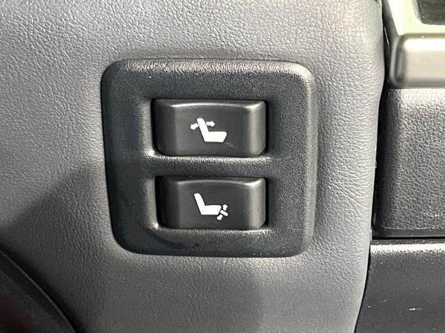 アルファード 2.5S Cパッケージ 両側電動ドア 後席モニター バックカメラ 衝突被害軽減システム レーダークルーズ 禁煙車 電動リアゲート レザー調シート 前席シートエアコン 前後席パワーシート ドラレコ コーナーセンサー(31枚目)