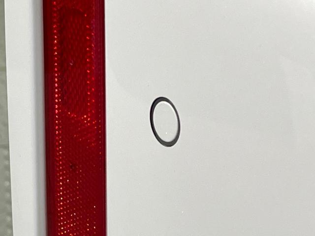 ノート Ｘ　純正ＳＤナビ　アラウンドビューモニター　衝突被害軽減システム　レーダークルーズ　禁煙車　コーナーセンサー　スマートキー　ＬＥＤヘッド　ビルトインＥＴＣ　オートハイビーム　車線逸脱警報　オートライト（39枚目）