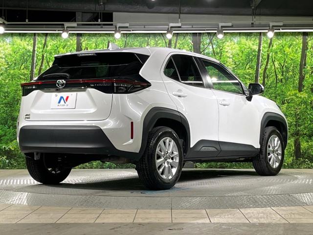 ヤリスクロス G 全周囲カメラ ナビ機能付きディスプレイオーディオ レーダークルーズ コーナーセンサー スマートキー LEDヘッド ビルトインETC 純正16インチアルミ オートハイビーム 車線逸脱警報 オートライト(17枚目)