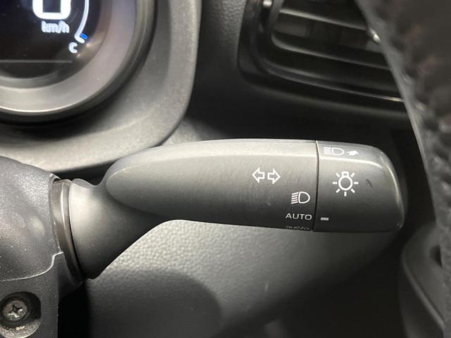 ヤリスクロス G 全周囲カメラ ナビ機能付きディスプレイオーディオ レーダークルーズ コーナーセンサー スマートキー LEDヘッド ビルトインETC 純正16インチアルミ オートハイビーム 車線逸脱警報 オートライト(33枚目)