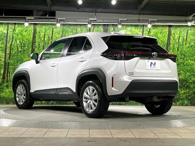 ヤリスクロス G 全周囲カメラ ナビ機能付きディスプレイオーディオ レーダークルーズ コーナーセンサー スマートキー LEDヘッド ビルトインETC 純正16インチアルミ オートハイビーム 車線逸脱警報 オートライト(52枚目)