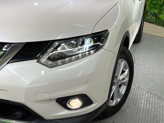 エクストレイル 20X エマージェンシーブレーキパッケージ 4WD 純正SDナビ バックカメラ 禁煙車 レザーシート ドラレコ コーナーセンサー スマートキー HIDヘッド ビルトインETC 純正17インチアルミ オートライト デュアルエアコン(12枚目)