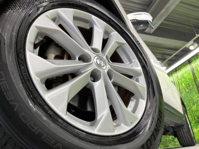 エクストレイル 20X エマージェンシーブレーキパッケージ 4WD 純正SDナビ バックカメラ 禁煙車 レザーシート ドラレコ コーナーセンサー スマートキー HIDヘッド ビルトインETC 純正17インチアルミ オートライト デュアルエアコン(13枚目)