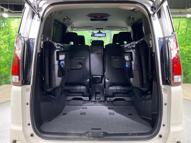 セレナ ハイウェイスター VセレクションII BIG-X11インチ 両側電動ドア 後席モニター 全周囲カメラ 衝突被害軽減システム 禁煙車 ドラレコ コーナーセンサー スマートキー ビルトインETC 純正16インチアルミ 車線逸脱警報(11枚目)