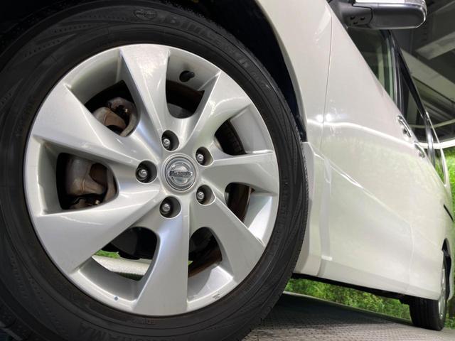 セレナ ハイウェイスター S-ハイブリッド 両側電動ドア 8インチナビ 後席モニター バックカメラ 禁煙車 ドラレコ スマートキー HIDヘッド ビルトインETC クルコン 純正16インチアルミ オートライト オートエアコン リアエアコン CD(14枚目)