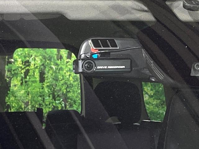 セレナ ハイウェイスター Vセレクション 両側電動ドア 純正9型ナビ 後席モニター アラウンドビューモニター エマージェンシーブレーキ 禁煙車 レザーシート ドラレコ コーナーセンサー スマートキー LEDヘッド ビルトインETC クルコン(7枚目)