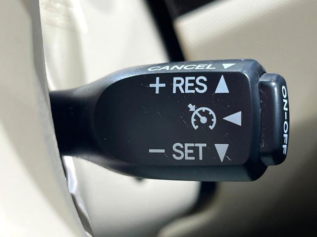 エスティマ アエラス　両側電動ドア　純正ＳＤナビ　後席モニター　ガラスルーフ　バックカメラ　禁煙車　ドラレコ　スマートキー　ＨＩＤヘッド　ビルトインＥＴＣ　クルコン　純正１８インチアルミ　オートライト（33枚目）