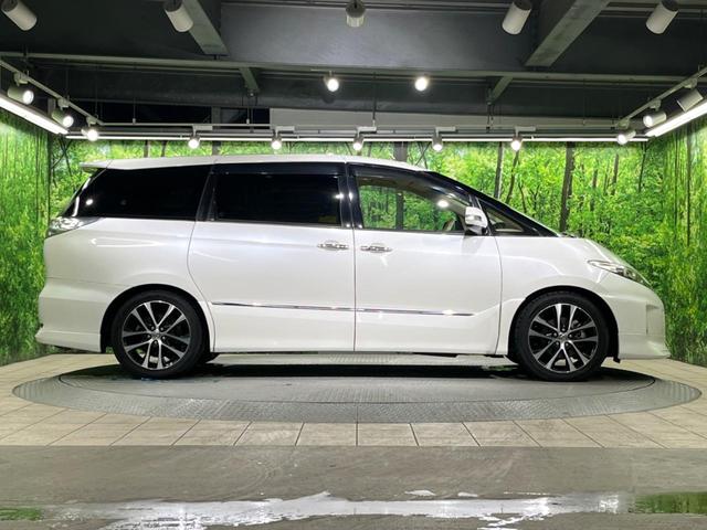 エスティマ アエラス　両側電動ドア　純正ＳＤナビ　後席モニター　ガラスルーフ　バックカメラ　禁煙車　ドラレコ　スマートキー　ＨＩＤヘッド　ビルトインＥＴＣ　クルコン　純正１８インチアルミ　オートライト（63枚目）