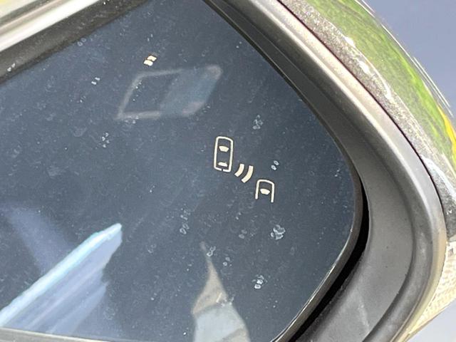 カローラツーリング ダブルバイビー　１０．５インチディスプレイオーディオ　バックカメラ　衝突被害軽減システム　レーダークルーズ　禁煙車　ハーフレザーシート　ＬＥＤヘッド　ＥＴＣ２．０　純正１７インチアルミ　車線逸脱警報　オートライト（6枚目）